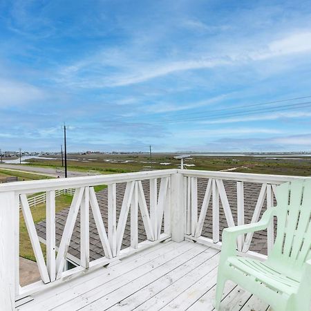 Modern Freeport Home Short Walk To Surfside Beach Exterior photo