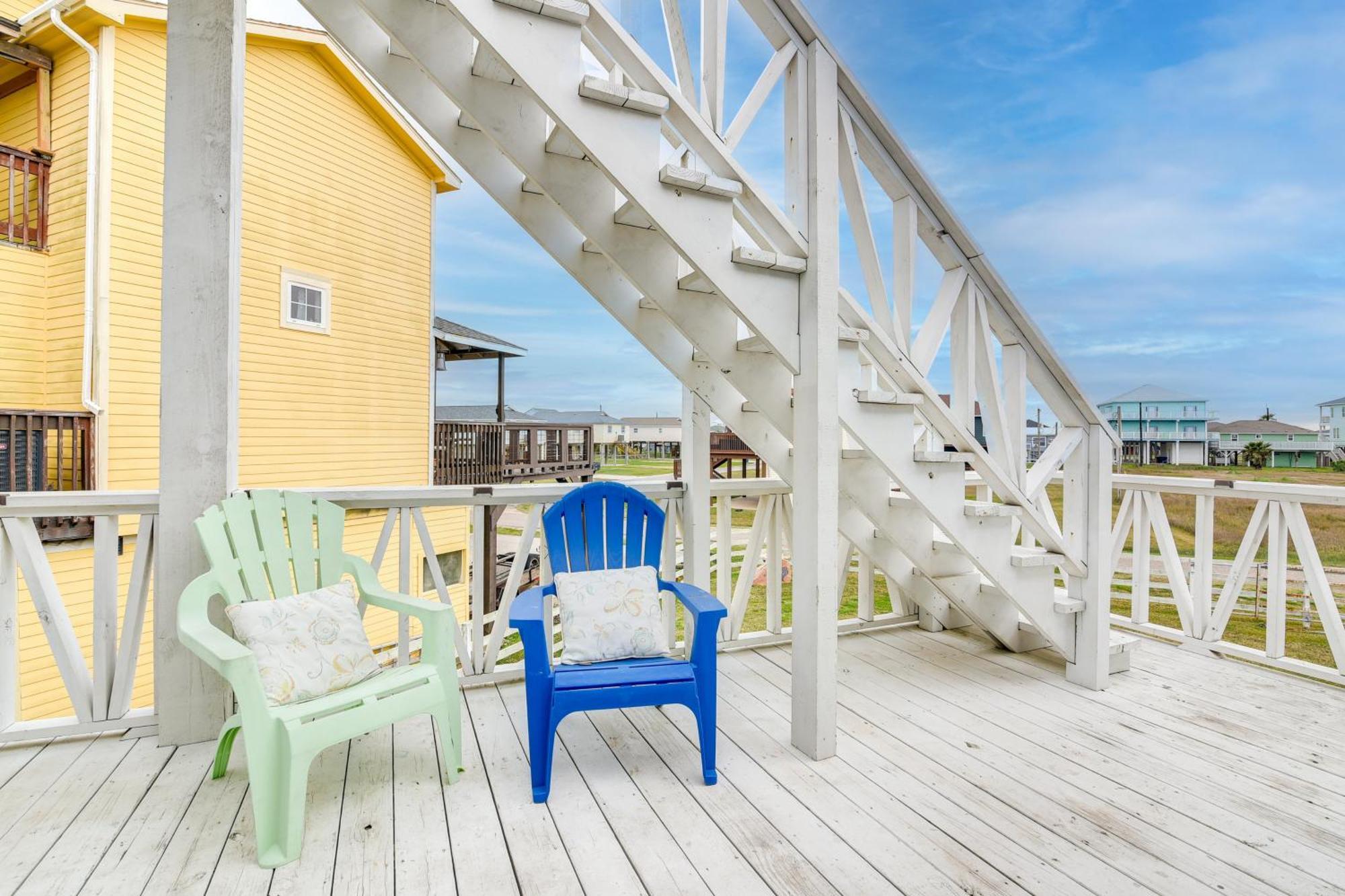 Modern Freeport Home Short Walk To Surfside Beach Exterior photo